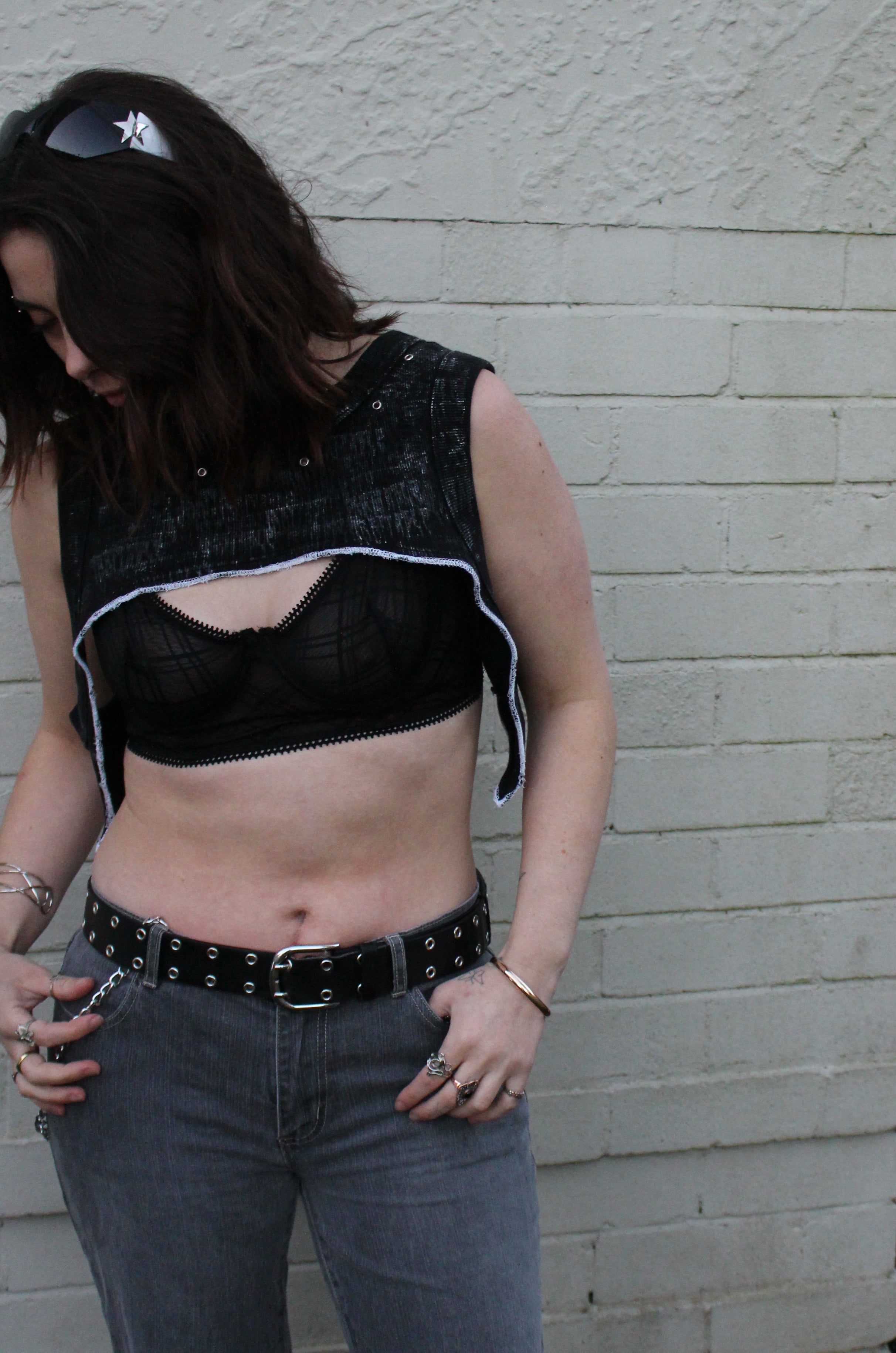 Décolletage Irritable Crop