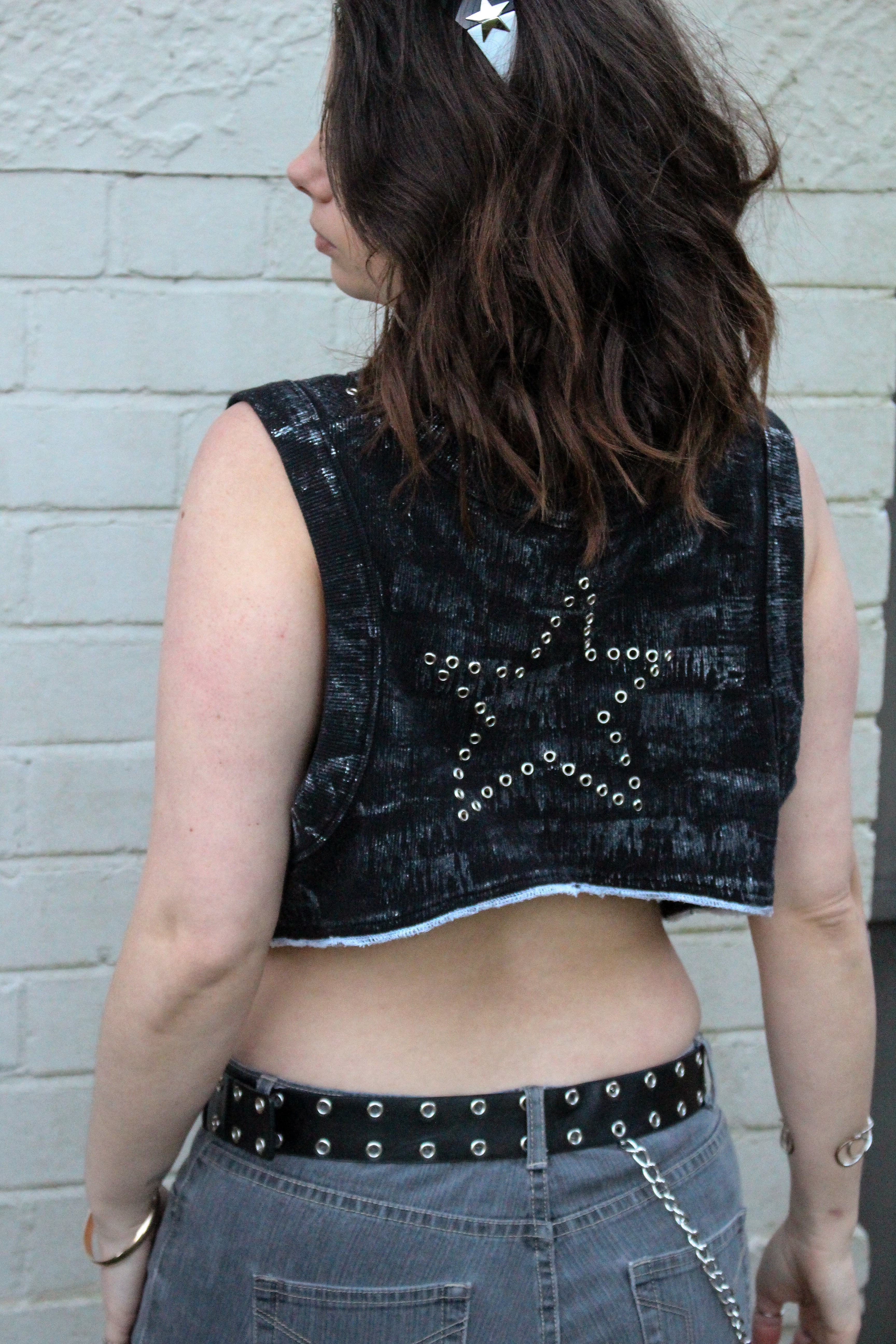 Décolletage Irritable Crop